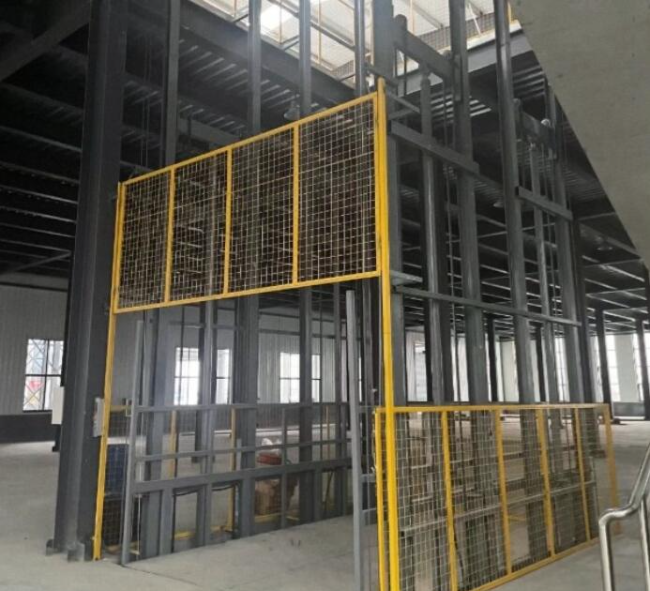 佛罗镇请详细介绍一下货梯安装在室外的维护方法