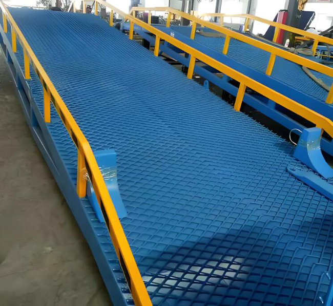 佛罗镇移动式液压登车桥